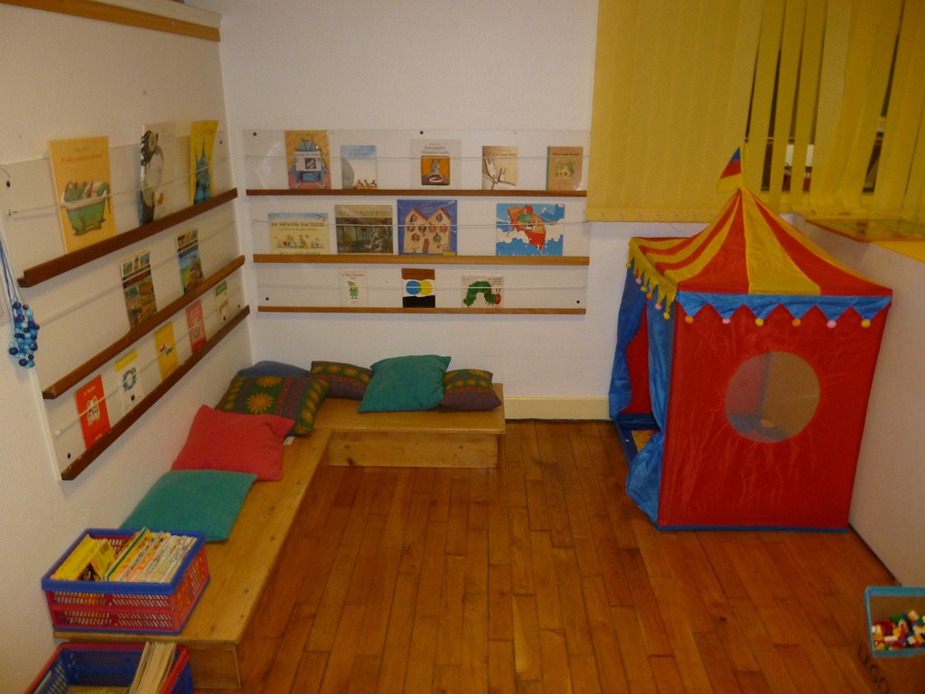 [7Notre%2520biblioth%25C3%25A8que%255B3%255D.jpg]