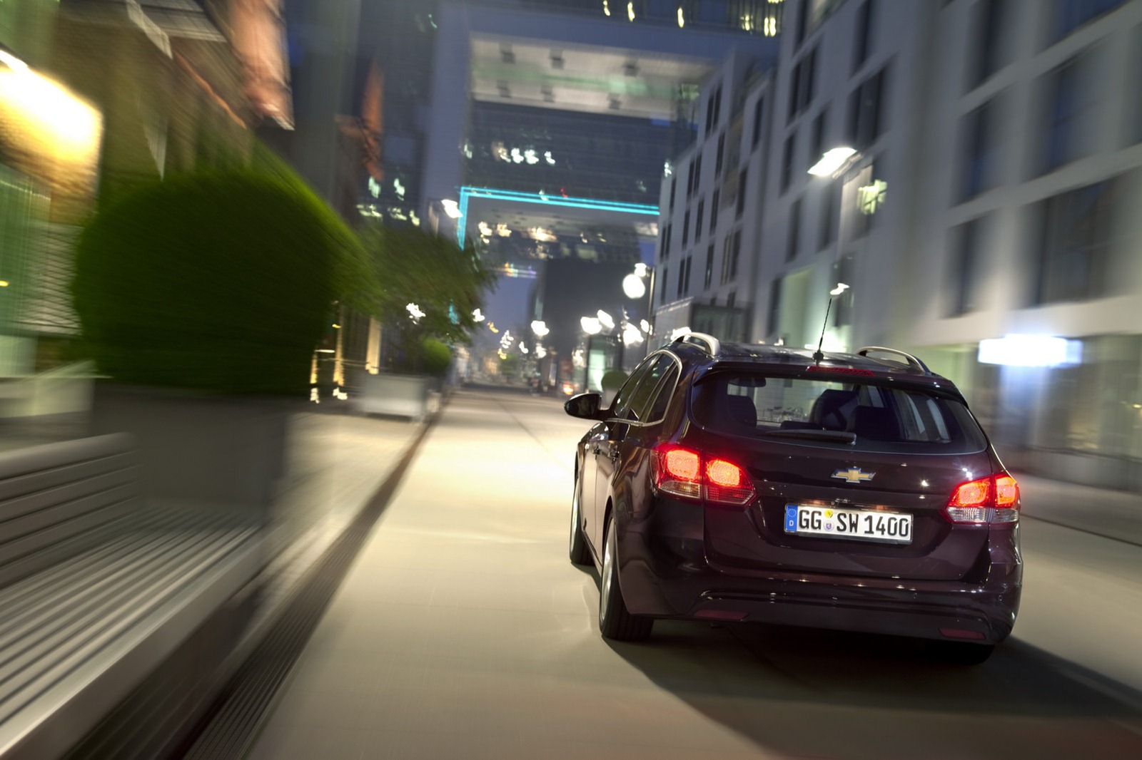 2013-Chevrolet-Cruze-Facelift-E19[2].jpg