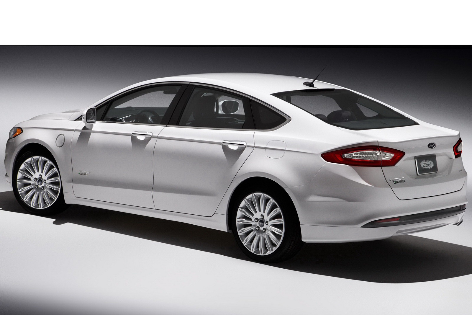 [Ford-Fusion-Energi-12%255B2%255D.jpg]
