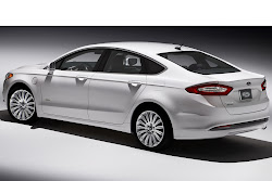 Ford-Fusion-Energi-12%25255B2%25255D.jpg