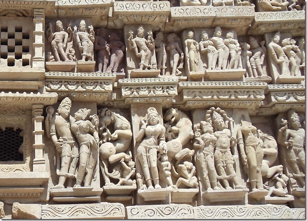 Khajuraho-Templos Jainistas-crop