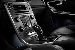 2014-Volvo-S60-V60-XC60-26%25255B2%25255D.jpg