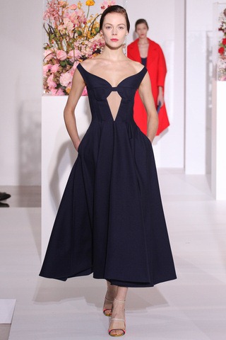 [jil_sander___pasarela__100338801_320x480%255B2%255D.jpg]