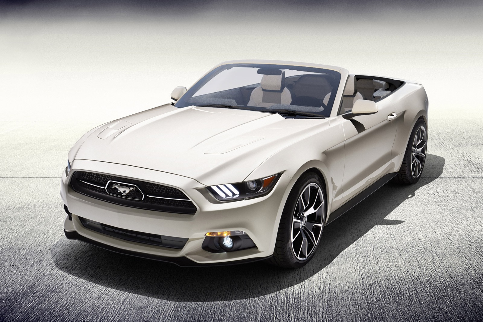 2015-Ford-Mustang-50Years-Convertible-1%25255B4%25255D.jpg