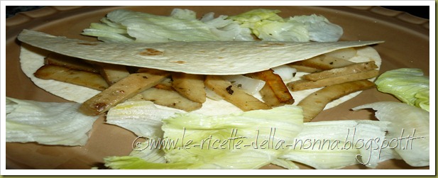 Piadina con seitan alla piastra, cipollotto fresco e insalata verde (10)