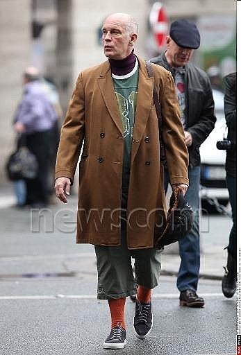 Red 2 set new CZJ is 04
