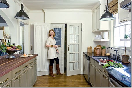 Q A Is It Okay To Mix Hardware Colors In Room Kitchen 1