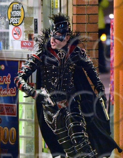 Kick-Ass 2 new set Toronto 04
