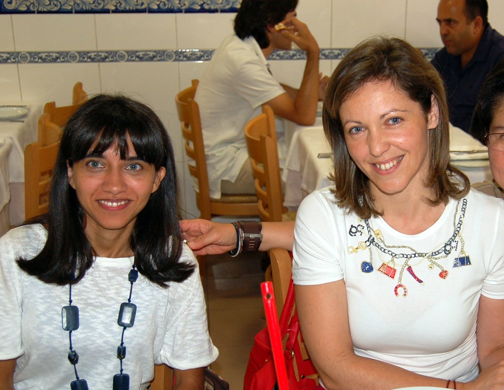 [T%25C3%25A9cnicas%2520Superioras%2520Dr%25C2%25AA%2520Sandra%2520Rosa%2520e%2520Natacha%2520Ribeiro%255B5%255D.jpg]