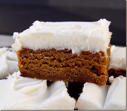 Chewygingerbreadbars! Chewygingerbreadbars!