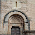 Detall de la porta de l'Església