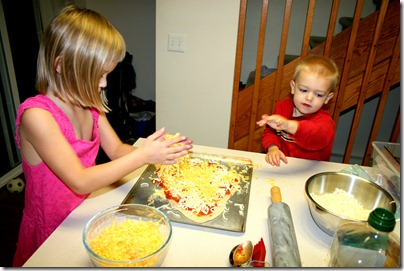 2011-12-03 Making Pizza (6)