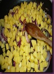 Fregola sarda con calamari, patate e pane carasau (2)