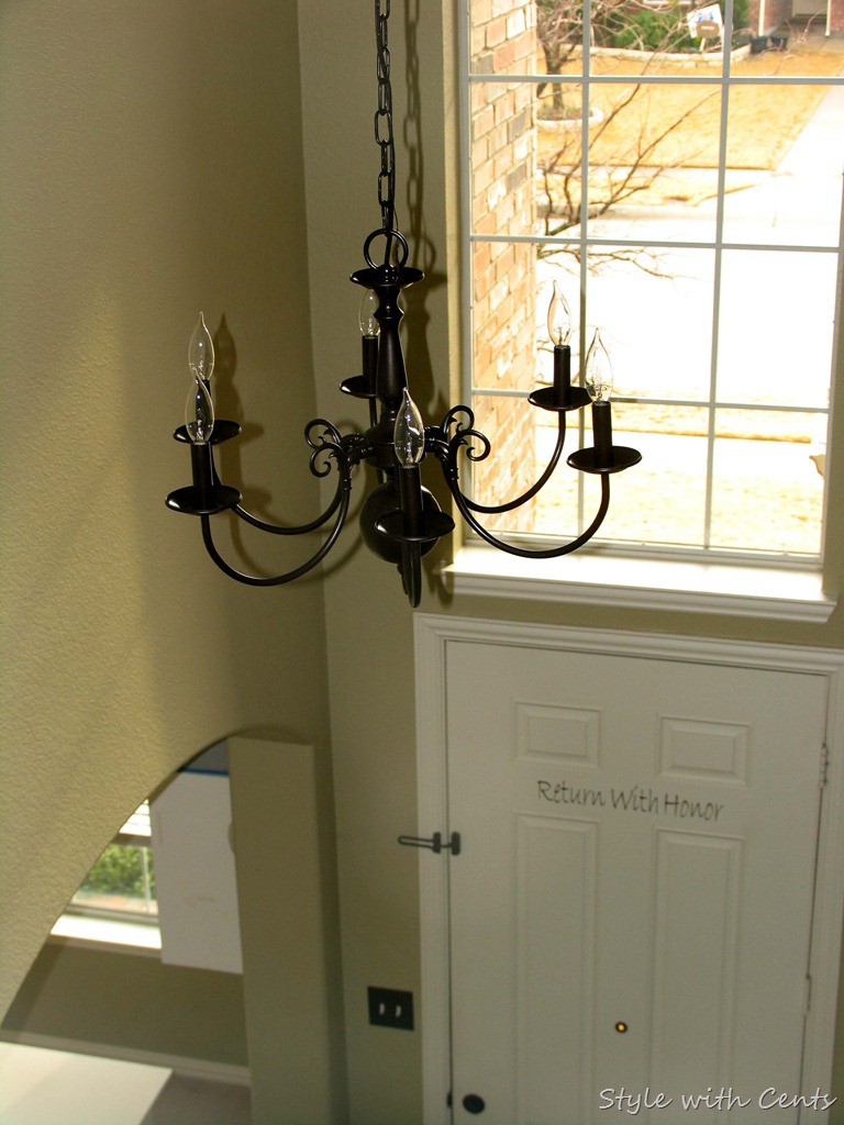 [rustoleum%2520oil%2520rubbed%2520bronze%2520spray%2520paint%2520builder%2520grade%2520chandelier%25202%255B3%255D.jpg]