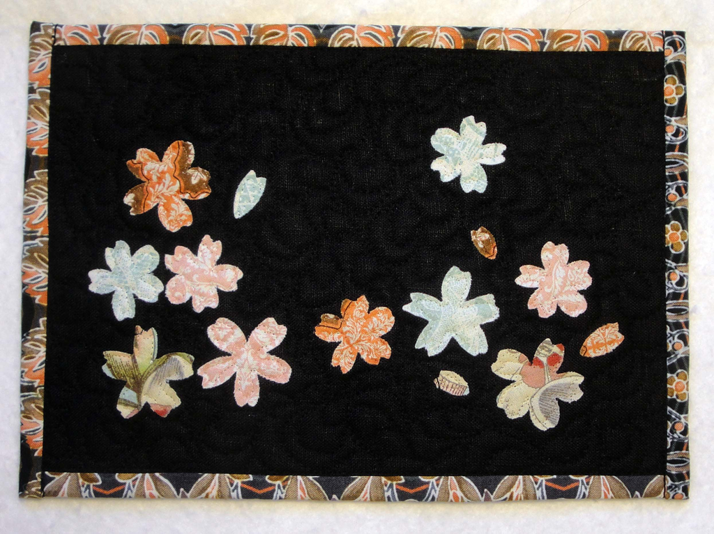[AccuQuilt%2520Go%2520Cherry%2520Blossoms%2520Mug%2520Rug.png]