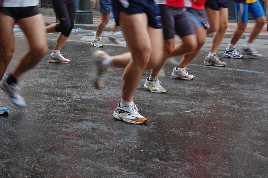 [piernas-legs-trainers-2662178-h%255B2%255D.jpg]