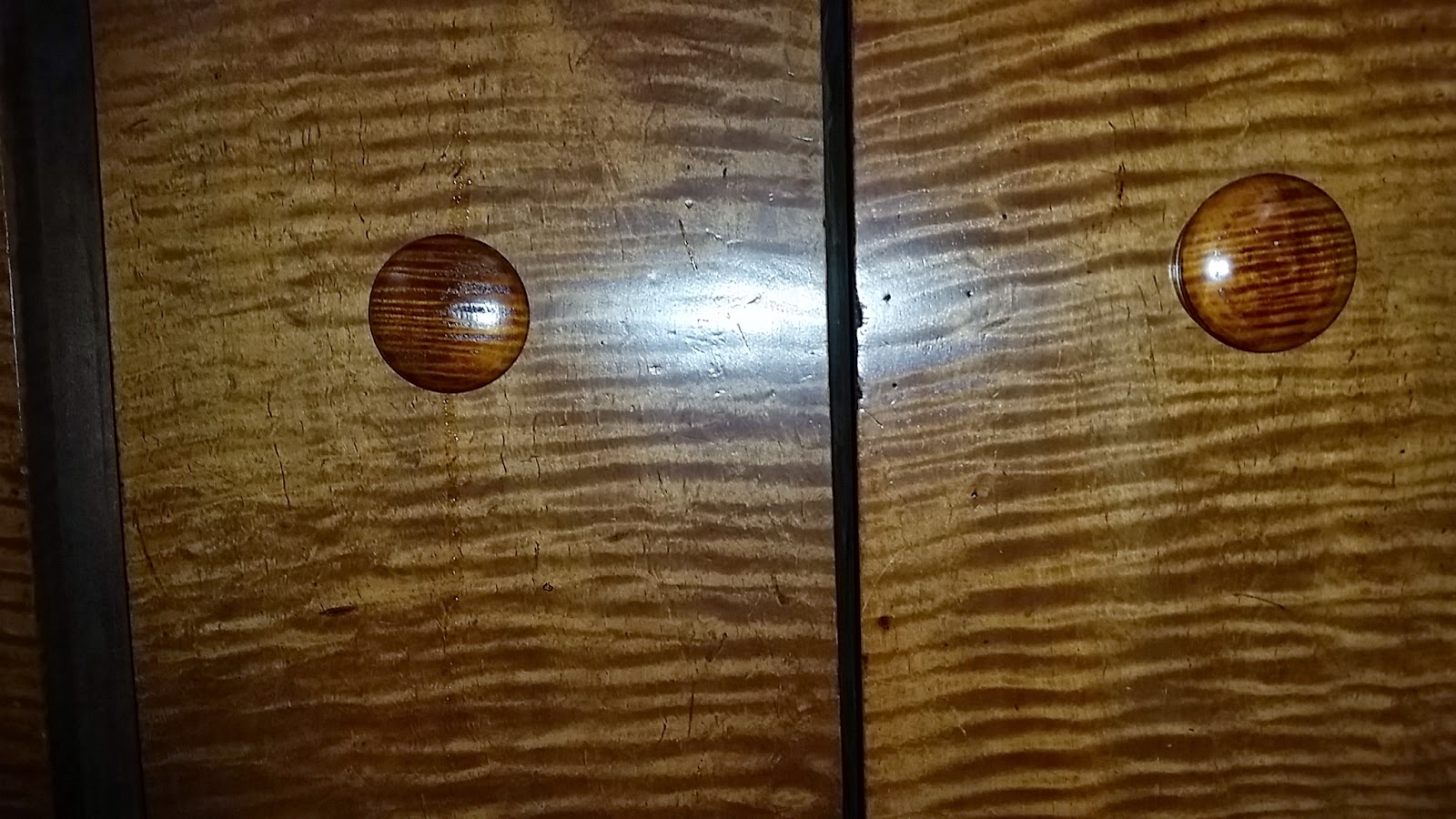 Colonial Restoration Studio Curly Maple Period Drawer Pulls