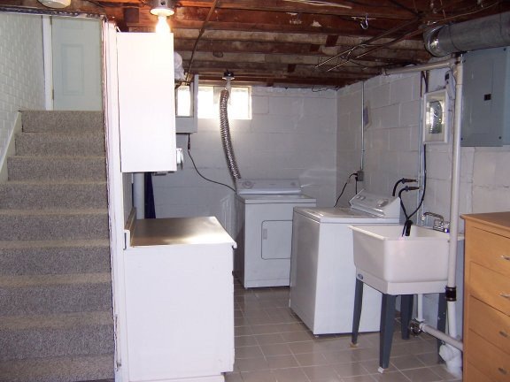[athomewithh_laundry_before4.jpg]