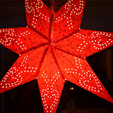 2011-12-03 Edvin bygger pepparkakshus 004.JPG