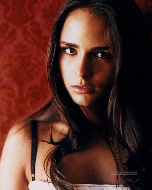 jordana brewster linda sensual photoshoot desbaratinando  (31)