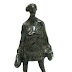 Object: 00356 - Vrouw met twee tassen - 18 cm - € 325,=