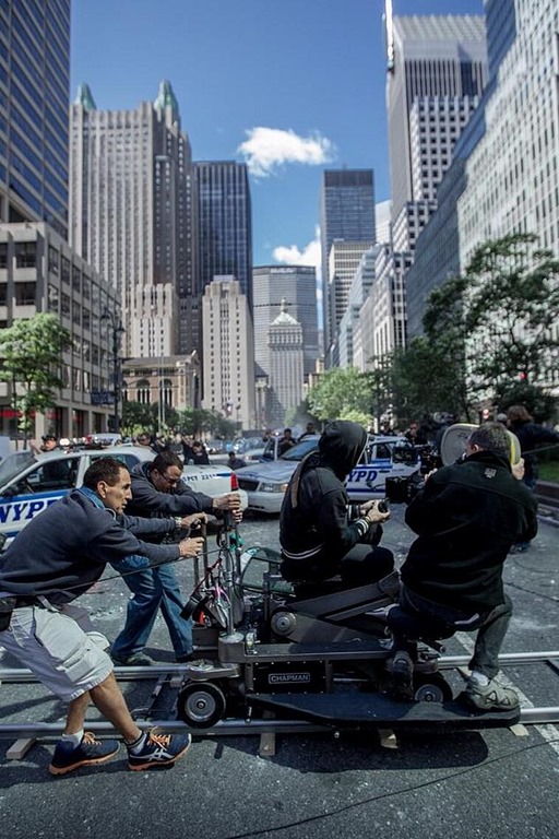The Amazing Spider-Man 2 Park Avenue Stand-Off Set Photos 04