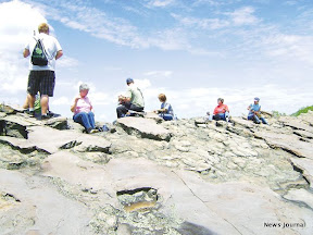 Taking a break on Mars Rock 4x.jpg