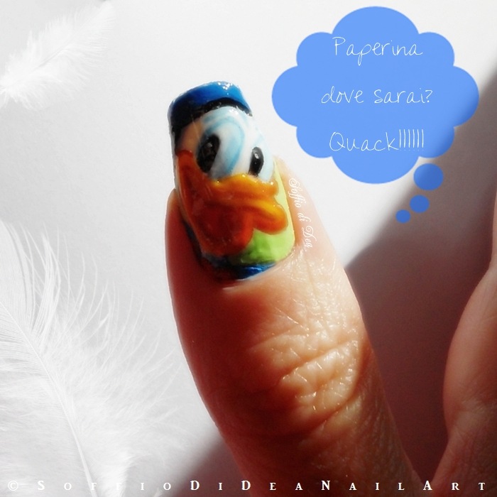 Nail-Art-Paperino-soffio-di-dea-cartoons-7