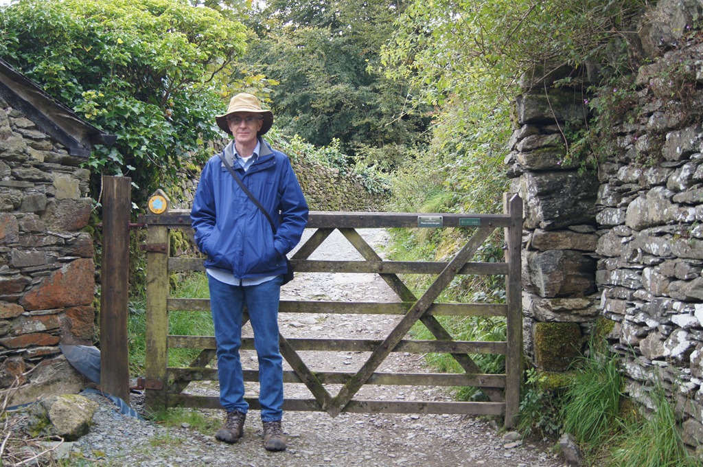 [Walls-and-Gates--Dove-Cottage-day-Ry%255B2%255D.jpg]