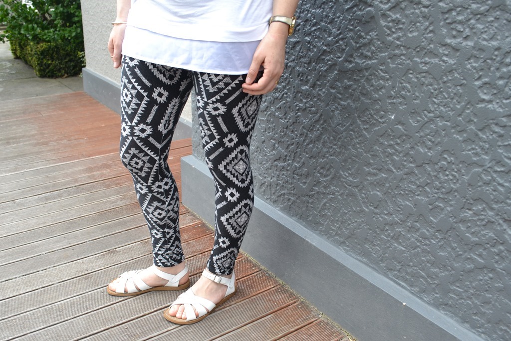 [leggings%255B4%255D.jpg]