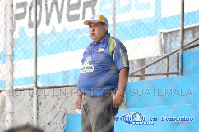 [giovanni%2520responsable%2520de%2520guastatoya%255B4%255D.jpg]