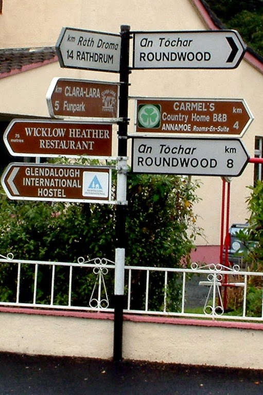 [irish-language-gaelige-road-signs-ireland%255B4%255D.jpg]
