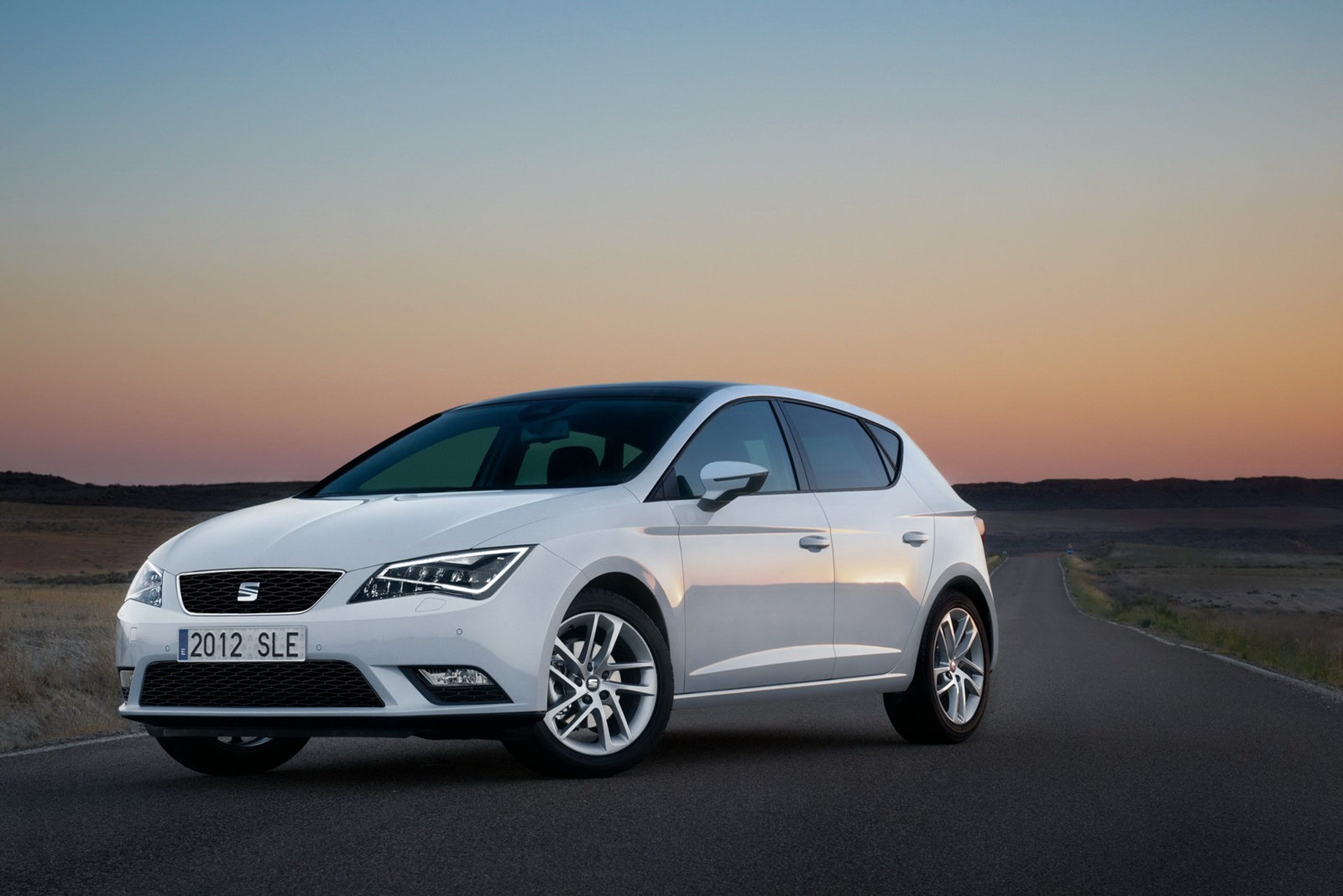 [SEAT-Leon-2013-28%255B2%255D.jpg]