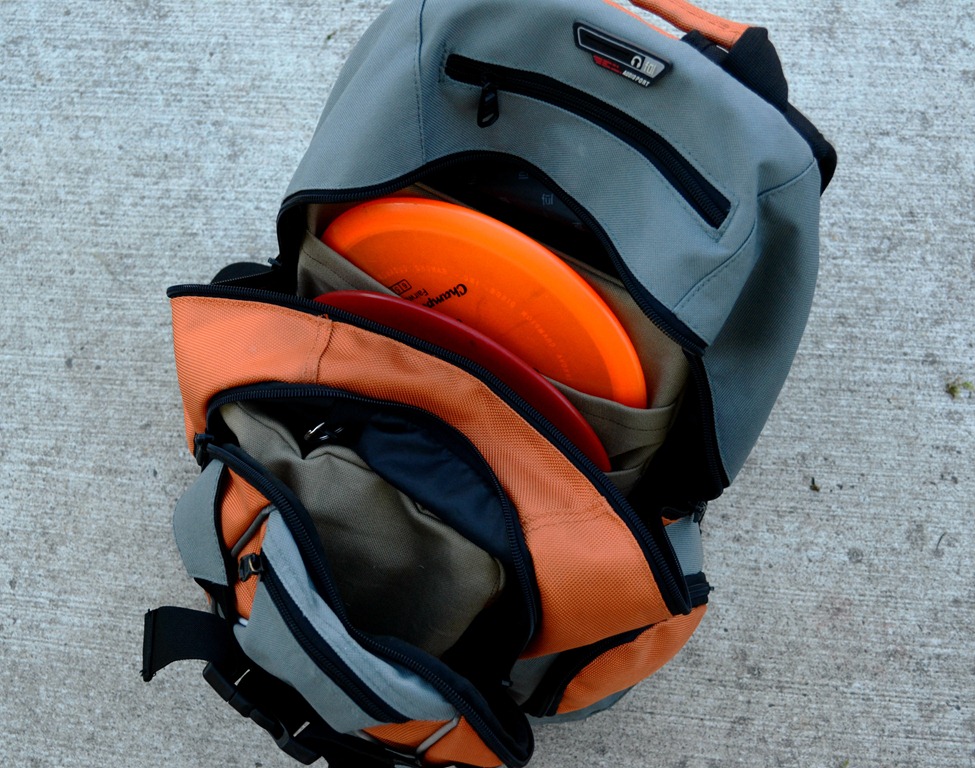 [disc%2520golf%2520backpack%25206%255B4%255D.jpg]