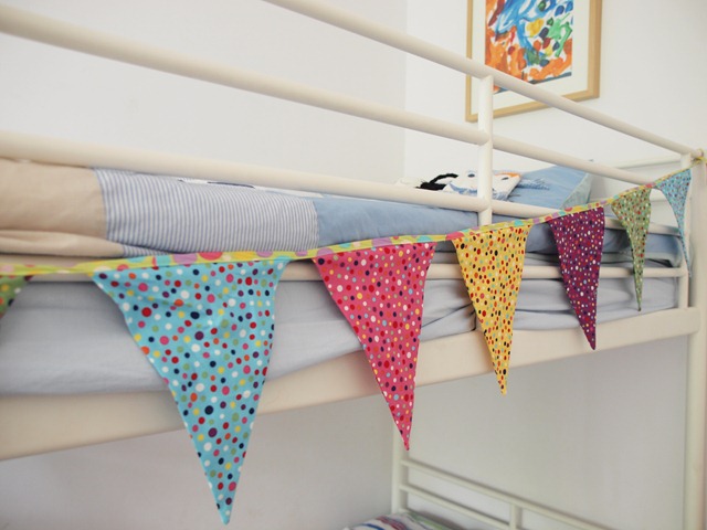 [bunting%25202%255B3%255D.jpg]