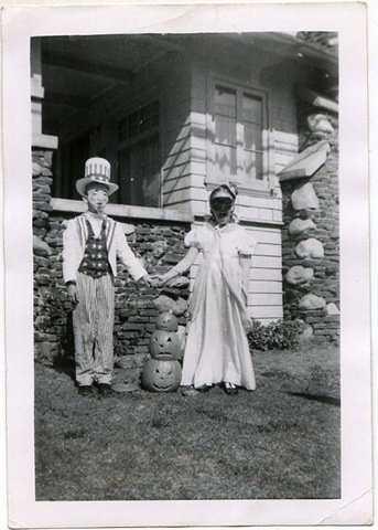 [creepy-black-white-photos-22%255B2%255D.jpg]