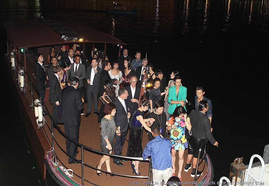[Louis%2520Vuitton%2520Boat%255B8%255D.jpg]