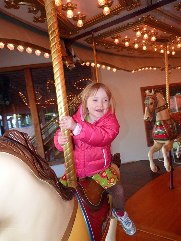 [Seattle%2520Waterfront%2520Carousel%25204%255B4%255D.jpg]