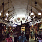 DSCF1237 Cloth Hall, Kraków Jul08.jpg DSCF1237 Cloth Hall, Kraków Jul08.jpg