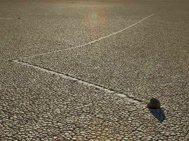 sailing-stones-death-valley-1 sailing-stones-death-valley-1