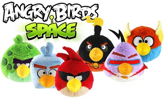 Angry-Birds-Space-de-Pelucia