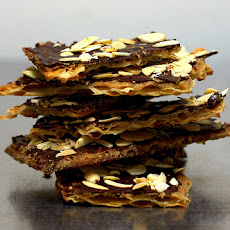 Chocolate Caramel Crack(ers)