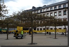 BA-BI BELLA und doppelt gelegtes Störfallbanner BA-BI BELLA und doppelt gelegtes Störfallbanner