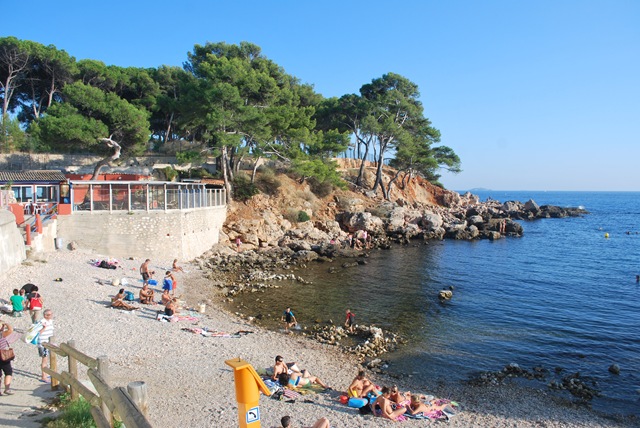 [Plage%2520du%2520Capelan%255B3%255D.jpg]