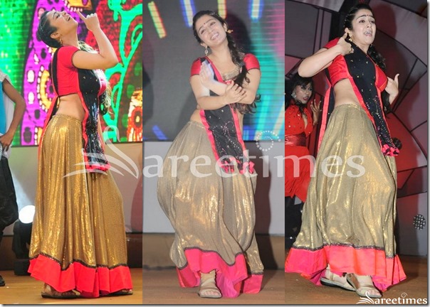 Charmi_Gold_Lehenga Charmi_Gold_Lehenga