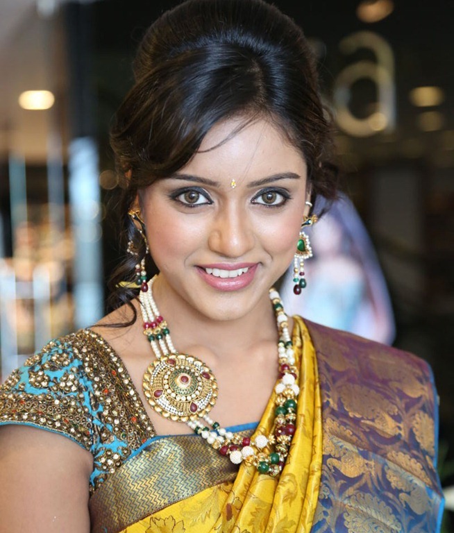 [Vithika_gorgeous_photo%255B3%255D.jpg]