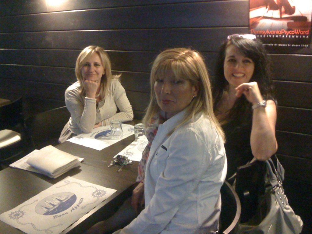 [259060_1916755251342_1615816089_1889410_6050235_o%255B7%255D.jpg]