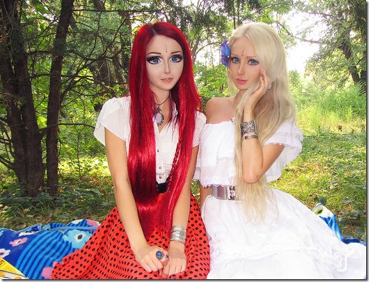 real-life-dolls-together-7