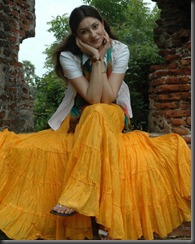 Actress Tanvi Vyas in Eppadi Manasukkul Vandhai Movie Stills