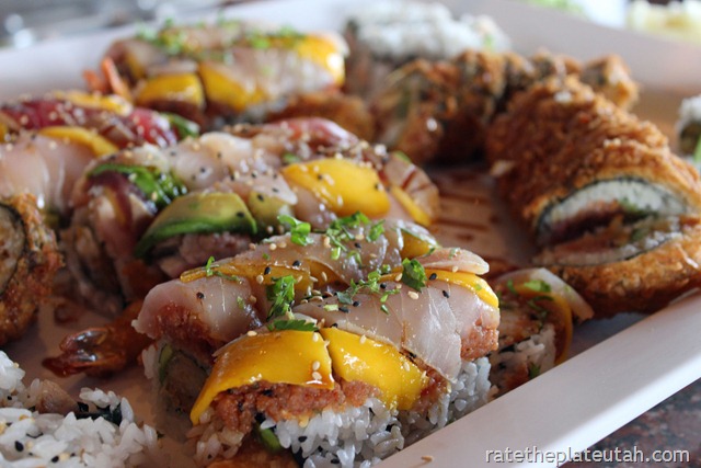 [Sushi%2520Groove%2520Rolls%255B3%255D.jpg]